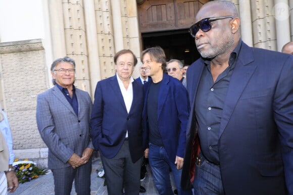 Daniel Lauclair, Daniel Bravo, Basile Boli - Sorties des obsèques du journaliste sportif, Didier Roustan, décédé le 11 septembre à l'âge de 66 ans en l'église Notre-Dame-des-Pins, à Cannes le 20 septembre 2024. © Franz Chavaroche/Bestimage