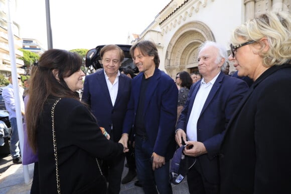 Murielle Roustan, Daniel Lauclair, Daniel Bravo - Sorties des obsèques du journaliste sportif, Didier Roustan, décédé le 11 septembre à l'âge de 66 ans en l'église Notre-Dame-des-Pins, à Cannes le 20 septembre 2024. © Franz Chavaroche/Bestimage