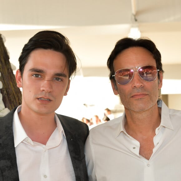 Exclusif - Anthony Delon et son frère Alain-Fabien Delon - Tente - People au dîner - Longines Paris Eiffel Jumping au Champ de Mars à Paris, France, le 5 juillet 2019. © Veeren Ramsamy/Bestimage 