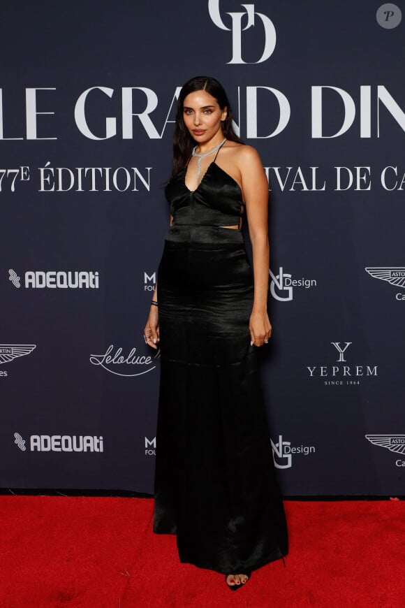 Sara Arfanoui (femme du footballeur Ilkay Gündogan) - Photocall de la soirée de gala "le Grand Dîner" au Palais Bulles à Théoule-sur-mer lors du 77ème Festival International du Film de Cannes le 18 mai 2024. © Christophe Clovis / Bestimage 