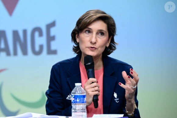 Une proximité qui aurait pu entraîner des conflits d'intérêts lorsque elle figurait au gouvernement de Gabriel Attal. Ce n'est plus le cas avec Michel Barnier. 
Amelie Oudea Casteradurant les Jeux Olympiques de Paris 2024 à Paris, France. © Federico Pestellini/DPPI/Panoramic/Bestimage