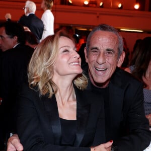 Mais les deux personnalités qui ont fait le bonheur des photographes ce sont Audrey Crespo-Mara et Thierry Ardisson ! 
Audrey Crespo-Mara et Thierry Ardisson - Soirée de gala "Heroes for Imagine" qui a permis de récolter dix millions d'euros au profit de la recherche contre les maladies génétiques à Paris le 23 septembre 2024. © Dominique Jacovides / Bestimage 