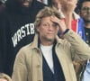 Dans "La Tribune du dimanche", Laurent Delahousse se confie
Alice Taglioni et son compagnon Laurent Delahousse - Célébrités dans les tribunes de la demi-finale retour de Ligue des champions entre le PSG face au Borussia Dortmund (0-1) au Parc des Princes à Paris. © Cyril Moreau/Bestimage