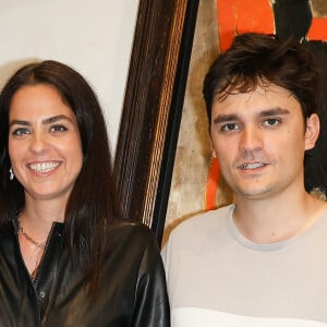 Exclusif - Anouchka Delon et Alain-Fabien Delon au cocktail à l'issue de la conférence de presse pour la vente de la collection Alain Delon chez Bonhams Cornette de Saint Cyr à Paris le 19 juin 2023. 