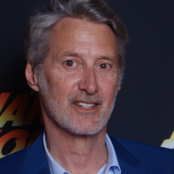 Antoine de Caunes - Photocall de la soirée "Indiana Jones et le cadran de la destinée" au Carlton Beach à Cannes, lors du 76ème Festival International du Film de Cannes. Le 18 mai 2023 © Christophe Clovis / Bestimage 