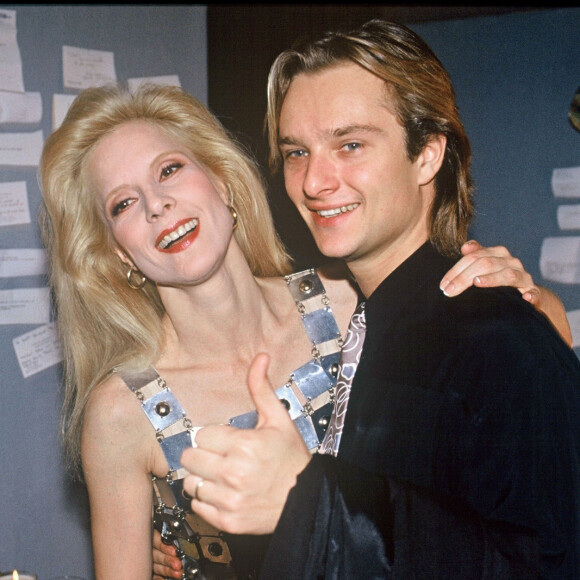 David Hallyday et sa mère Sylvie Vartan ont beaucoup en commun 
David Hallyday et Sylvie Vartan en loge du palais des sports à Paris le soir de sa première