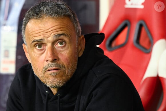 "Je n'ai aucune intention d'expliquer ma tactique, car vous ne la comprendriez pas", lui a lancé l'entraîneur du PSG
 
Luis Enrique Martinez au Stade Auguste Delaune de Reims, France. © Federico Pestellini/Panoramic/Bestimage