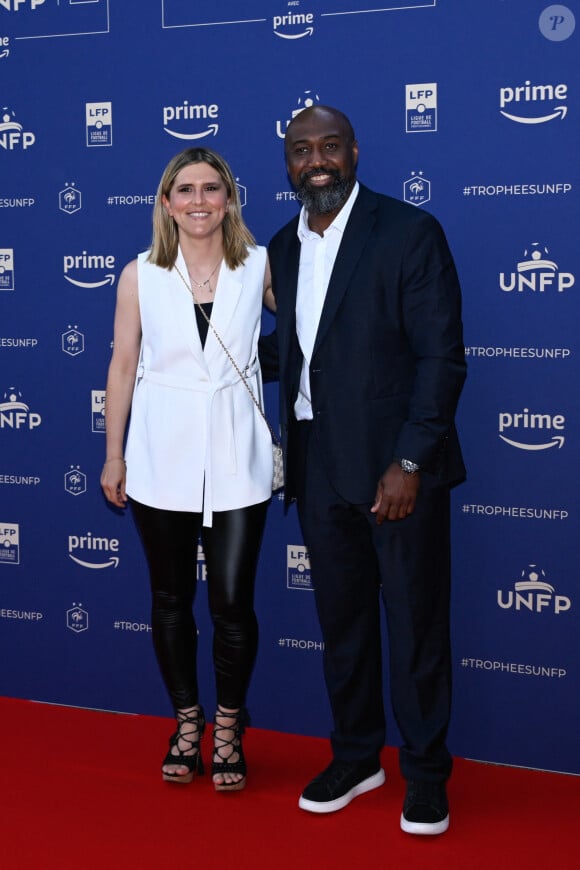 Margot Dumont et Robert Malm - Photocall de la 32ème cérémonie des "Trophées UNFP du football" au Pavillon d'Armenonville à Paris, le 13 mai 2024.