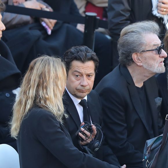 Laurent Gerra et Eddy Mitchell - Arrivées à l'hommage national à Charles Aznavour à l'Hôtel des Invalides à Paris. Le 5 octobre 2018 © Jacovides-Moreau / Bestimage 