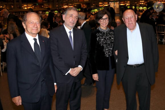 Exclusif - Jean-Claude Meyer, Gilles Pécout (Président de la BnF), Rachida Dati et Raymond Depardon qui a reçu le Prix de la BnF - Dîner de Gala de la BnF à Paris, France, le 30 Septembre 2024. © Bertrand Rindoff / Bestimage 