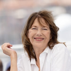 Jane Birkin (habillée en Celine) au photocall du film Jane par Charlotte (Cannes première) lors du 74ème festival international du film de Cannes le 8 juillet 2021 © Borde / Jacovides / Moreau / Bestimage