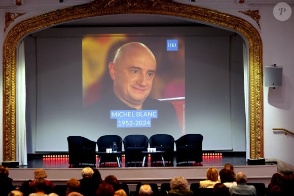 Hommage à Michel Blanc à l'Artistique dans le cadre de la 6ème édition du festival Cinéroman. Le festival Cinéroman, qui se tient à Nice jusqu'au 5 octobre, met à l'honneur les films adaptés de romans. Nice le 4 Octobre 2024. © Bruno Bebert - Dominique Jacovides / Bestimage 