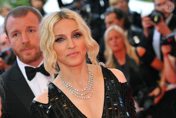 Guy Ritchie et Madonna arrivent au Palais des Festivals à Cannes, dans le sud de la France, le 21 mai 2008, pour la projection de Che de Steven Soderbergh, présenté en compétition au 61e Festival de Cannes. Photo par Hahn-Nebinger-Orban/ABACAPRESS.COM