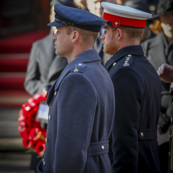 Le prince William, duc de Cambridge, le prince Harry, duc de Sussex - La famille royale d'Angleterre lors du National Service of Remembrance à Londres le 10 novembre 2019. 