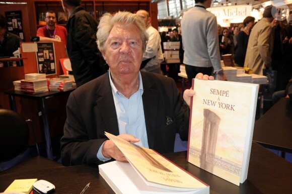 La Salon du Livre 2010 se tient à Paris jusqu'au 31 mars, et accueille de nombreux people-auteurs, dont Jean-Jacques Sempé