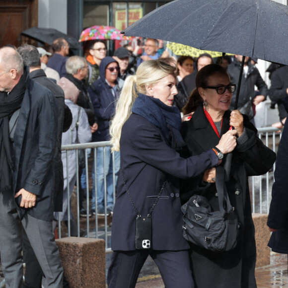 Carole Bouquet - Obsèques de Michel Blanc, à Saint-Eustache, le jeudi 10 octobre 2024