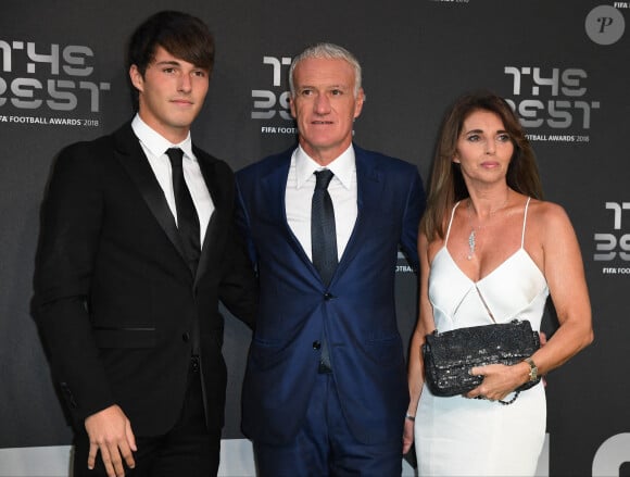 Didier Deschamps, sa femme Claude et son fils Dylan arrivent aux Best FIFA Football Awards 2018 au Royal Festival Hall, à Londres, au Royaume-Uni, le 24 septembre 2018. Photo par Christian Liewig/ABACAPRESS.COM