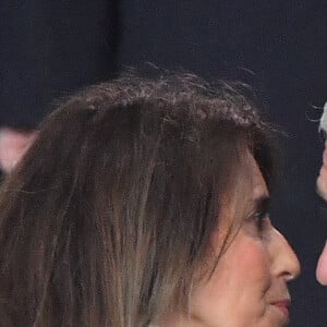 Didier Deschamps et son épouse Claude regardant depuis les tribunes le 1/8e de finale retour de la Champion's League, Paris-St-Germain (PSG) contre Manchester United au stade du Parc des Princes à Paris, France, le 6 mars 2019. Manchester United s'est imposé 3-1 et s'est qualifié pour les 1/4. Photo par Christian LiewigABACAPRESS.COM