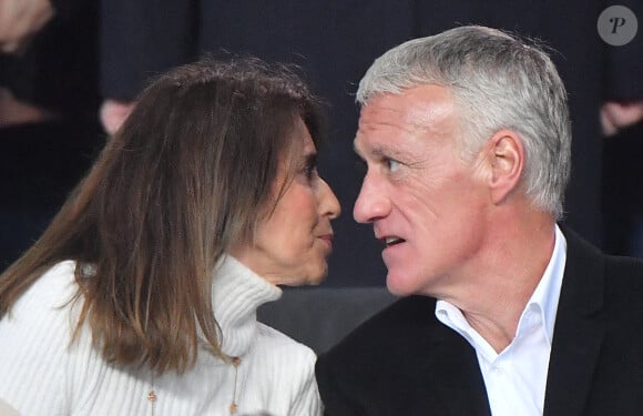 Didier Deschamps et son épouse Claude regardant depuis les tribunes le 1/8e de finale retour de la Champion's League, Paris-St-Germain (PSG) contre Manchester United au stade du Parc des Princes à Paris, France, le 6 mars 2019. Manchester United s'est imposé 3-1 et s'est qualifié pour les 1/4. Photo par Christian LiewigABACAPRESS.COM