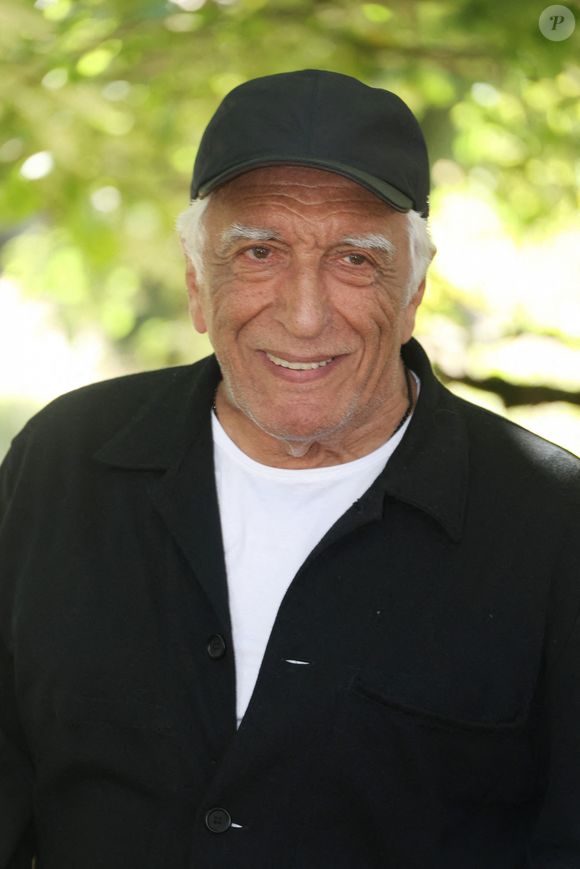 Gérard Darmon assiste au Photocall de A l'Ancienne dans le cadre du 17ème Festival du Film d'Angoulême à Angoulême, le 28 août 2024, France. Photo par Jerome Dominé/ABACAPRESS.COM