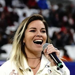 "Soon 4 Gerpies", a-t-elle écrit. "Gerpies" est le surnom qu'elle a donné à son couple, un mix entre Tapie et Germain.
Sophie Tapie lors de la 23 ème journée de championnat de rugby du TOP14 RC Toulon - Toulouse au stade vélodrome à Marseille (match délocalisé) le 23 avril 2022. Victoire du RCT sur Toulouse 19-15. © Norbert Scanella / Panoramic / Bestimahe