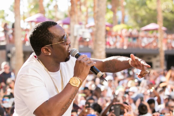 Sean John Combs, connu sous les noms de Puff Daddy, Puffy, Diddy et P. Diddy au Rehab Beach Club à Las Vegas le 1er juillet 2017 