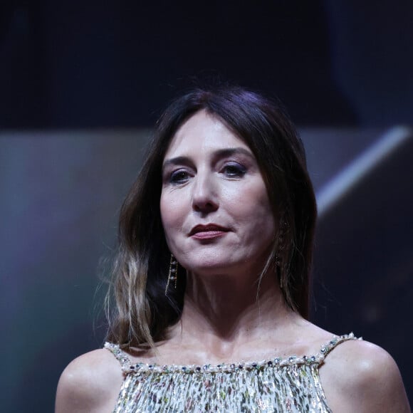 Elsa Zylberstein - Cérémonie de clôture de la 50ème édition du Festival du Cinéma américain à Deauville. Le 14 septembre 2024 © Denis Guignebourg / Bestimage 