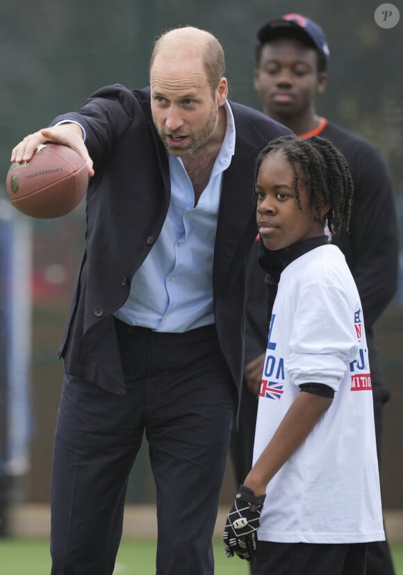 Le prince William, prince de Galles assiste à un événement de la NFL Foundation UK, un format de football américain inclusif et rapide à Kennington Park, Londres le 15 octobre 2024. © Kin Cheung/WPA-Pool via Julien Burton / Bestimage 