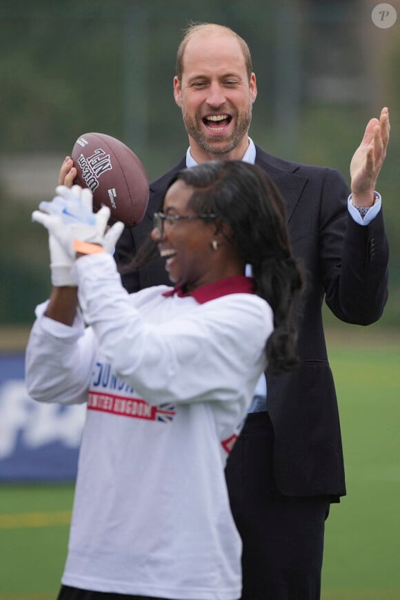 Le prince William, prince de Galles assiste à un événement de la NFL Foundation UK, un format de football américain inclusif et rapide à Kennington Park, Londres le 15 octobre 2024. © Kin Cheung/WPA-Pool via Julien Burton / Bestimage 