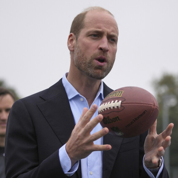 Le prince William, prince de Galles assiste à un événement de la NFL Foundation UK, un format de football américain inclusif et rapide à Kennington Park, Londres le 15 octobre 2024. © Kin Cheung/WPA-Pool via Julien Burton / Bestimage 