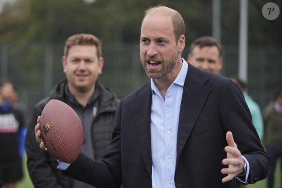 Le prince William, prince de Galles assiste à un événement de la NFL Foundation UK, un format de football américain inclusif et rapide à Kennington Park, Londres le 15 octobre 2024. © Kin Cheung/WPA-Pool via Julien Burton / Bestimage 