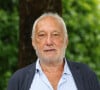 Au début de sa carrière, l'acteur aurait pu rejoindre la troupe du Splendid
François Berléand - Photocall avec l'équipe de l'émission de radio "Les grosses têtes" lors de la 17ème édition du Festival du Film Francophone de Angoulême (FFA). Le 29 août 2024 © Coadic Guirec / Bestimage 