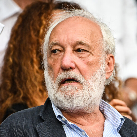 François Berléand en tribunes lors de la finale de rugby Top 14 opposant le Stade Toulousain Rugby (Toulouse) au Stade Rochelais (La Rochelle) au Stade de France à Saint-Denis, Seine Saint-Denis, le 17 juin 2023. Toulouse a gagné 29-26. © Matthieu Mirville/Bestimage