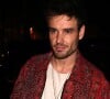 Une tragique disparition qui a secoué les fans de One Direction...
Paris, FRANCE - Liam Payne et sa petite amie Kate Cassidy arrivent au dîner de Frame à Paris après son récent problème de santé.