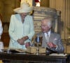 Tentant de faire bonne figure durant la confrontation, Charles III et sa femme "imperturbables" ont préféré l'ignorer comme l'a rapporté le Daily Mail.
Le roi Charles III d'Angleterre et Camilla Parker Bowles, reine consort d'Angleterre, assistent à une cérémonie à l'église anglicane St. Thomas à Sydney, le 20 octobre 2024. 