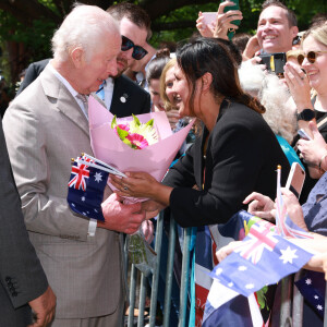 Le roi Charles III d'Angleterre et Camilla Parker Bowles, reine consort d'Angleterre, assistent à une cérémonie à l'église anglicane St. Thomas à Sydney, le 20 octobre 2024. 