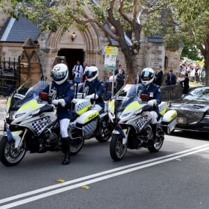 Le roi Charles III d'Angleterre et Camilla Parker Bowles, reine consort d'Angleterre, assistent à la messe du dimanche à North Sydney, Australie, le 20 octobre 2024. 