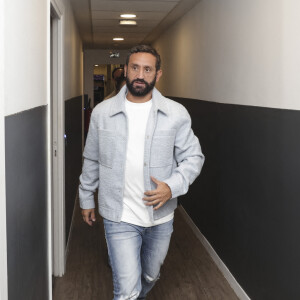 Exclusif - Cyril Hanouna, sur le plateau de l'émission " TPMP " présentée par C.Hanouna et diffusée en direct sur C8, Paris, France, le 23 septembre 2024. © Jack Tribeca / Bestimage 