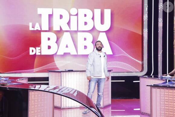 Exclusif - Cyril Hanouna, sur le plateau de l'émission " TPMP " présentée par C.Hanouna et diffusée en direct sur C8, Paris, France, le 23 septembre 2024. © Jack Tribeca / Bestimage 