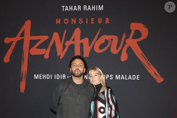 Jean-Rachid Kallouche (producteur) et sa femme Katia Aznavour (fille de C.Aznavour) lors de l'avant-première du film "Monsieur Aznavour" au cinéma Le Grand Rex à Paris le 22 octobre 2024. © Coadic Guirec / Bestimage