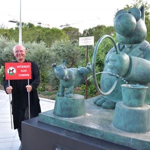 Exclusif - Philippe Geluck durant l'inauguration de l'exposition du Chat de Philippe Geluck à Monaco, le 5 juillet 2022, sur la Promenade du Larvotto. "Le Chat Déambule" est à découvrir du 6 juillet au 2 octobre 2022.