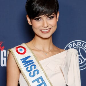 Eve Gilles (Miss France 2024) - Photocall du dernier match de la saison de la "Liqui Molly Starligue" opposant le PSG Handball à Pays d'Aix Université Club Handball et la dernière apparition de Nikola Karabatic à l'Accor Arena à Paris, France, le 31 mai 2024. © Christophe Clovis / Bestimage