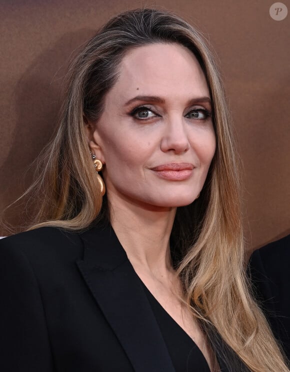 Angelina Jolie à la première du film "Maria" lors du 68ème BFI London Film Festival au Royal Festival Hall de Londres, Royaume Uni, le 18 octobre 2024. © Justin Goff/GoffPhotos/Bestimage