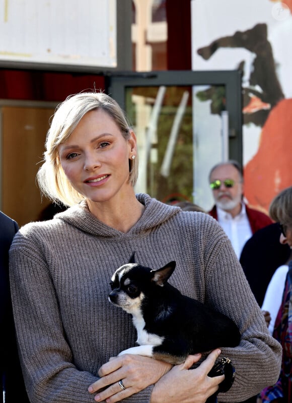 La princesse Charlene de Monaco - La princesse Charlene de Monaco a participé au chapiteau de Fontvieille, à Monaco, le 5 octobre 2024, au Rokethon, une course solidaire contre l’abandon des animaux de compagnie.© Claudia Albuquerque / Bestimage