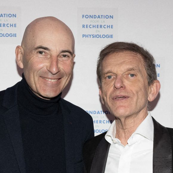 Le Docteur Frédéric Saldmann et Nicolas Canteloup assistent au Gala des Stethos d'or 2024 à l'Hôtel George V, le 18 mars 2024 à Paris, France. Photo par David NIVIERE/ABACAPRESS.COM