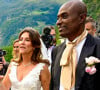 Et que risque t-il ?
Geiranger, NORVÈGE - La princesse Martha Louise de Norvège et Durek Verrett arrivent à leur fête de mariage à l'hôtel Unio à Geiranger. La princesse Martha Louise, l'aînée des enfants du roi Harald, s'est mariée samedi avec le chaman américain autoproclamé Durek Verrett. Sur la photo : La princesse Martha Louise, Durek Verrett