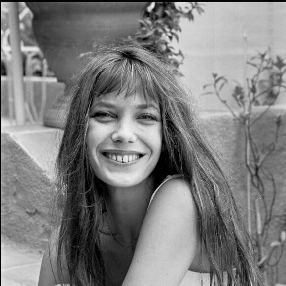 "Pour moi, c'était incroyable qu'il tombe amoureux de moi, il y avait tellement d'autres filles dans la comédie musicale. Mais voilà, c'était moi.".
Archives : Jane Birkin