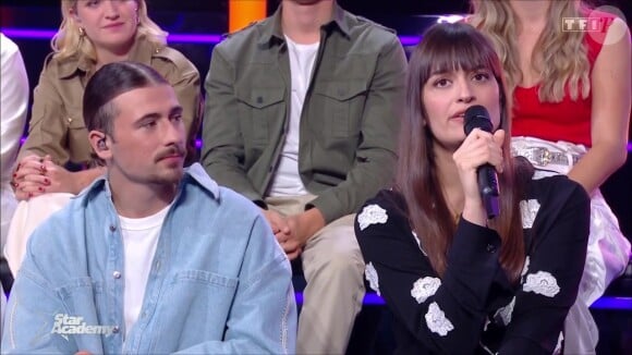 Clara Luciani s'est dite impressionnée par la première prestation de Marguerite sur le plateau de la "Star Academy 2024"
Pierre Garnier et Clara Luciani sur le plateau de la "Star Academy 2024"