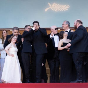 President of the International Cannes Film Festival Iris Knobloch, Céline Groussard, Artus, Clovis Cornillac and the cast of 'Un p'tit truc en plus' attending the "Le Comte De Monte-Cristo" Red Carpet at the 77th annual Cannes Film Festival at Palais des Festivals on May 22, 2024 in Cannes, France.