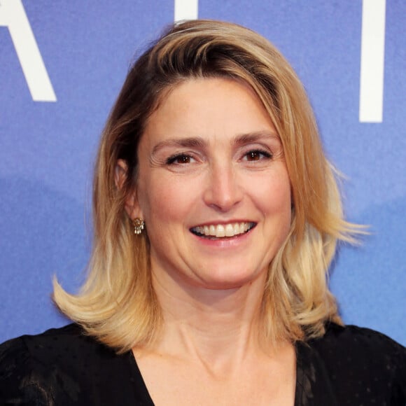 Julie Gayet - Photocall de la cérémonie de clôture de la 26ème Edition du Festival de la Fiction de La Rochelle. Le 14 septembre 2024 © Patrick Bernard / Bestimage